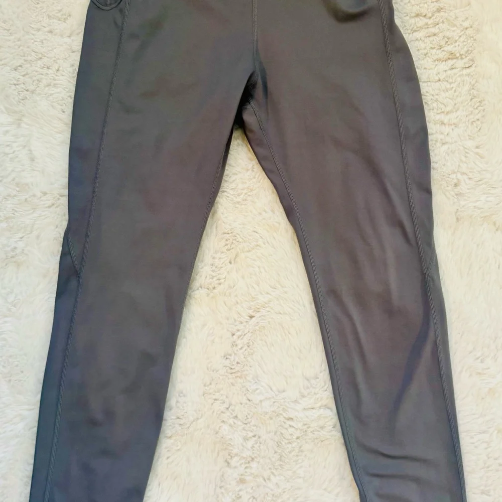 Body NV Women's Gray Zip-Up Athletic Top and Leggings Set - Picture 10 of 15
